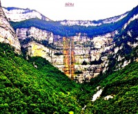 Gorges de la Bourne cascade